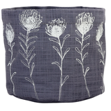 Soft Pot-White on Grey